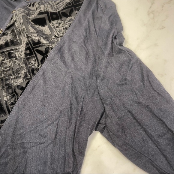 Lucky Brand Black and Gray Blouse - Picture 10 of 14